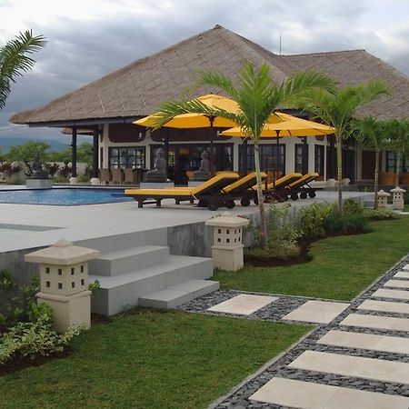 Villa Pelangi Bali Seririt  Værelse billede