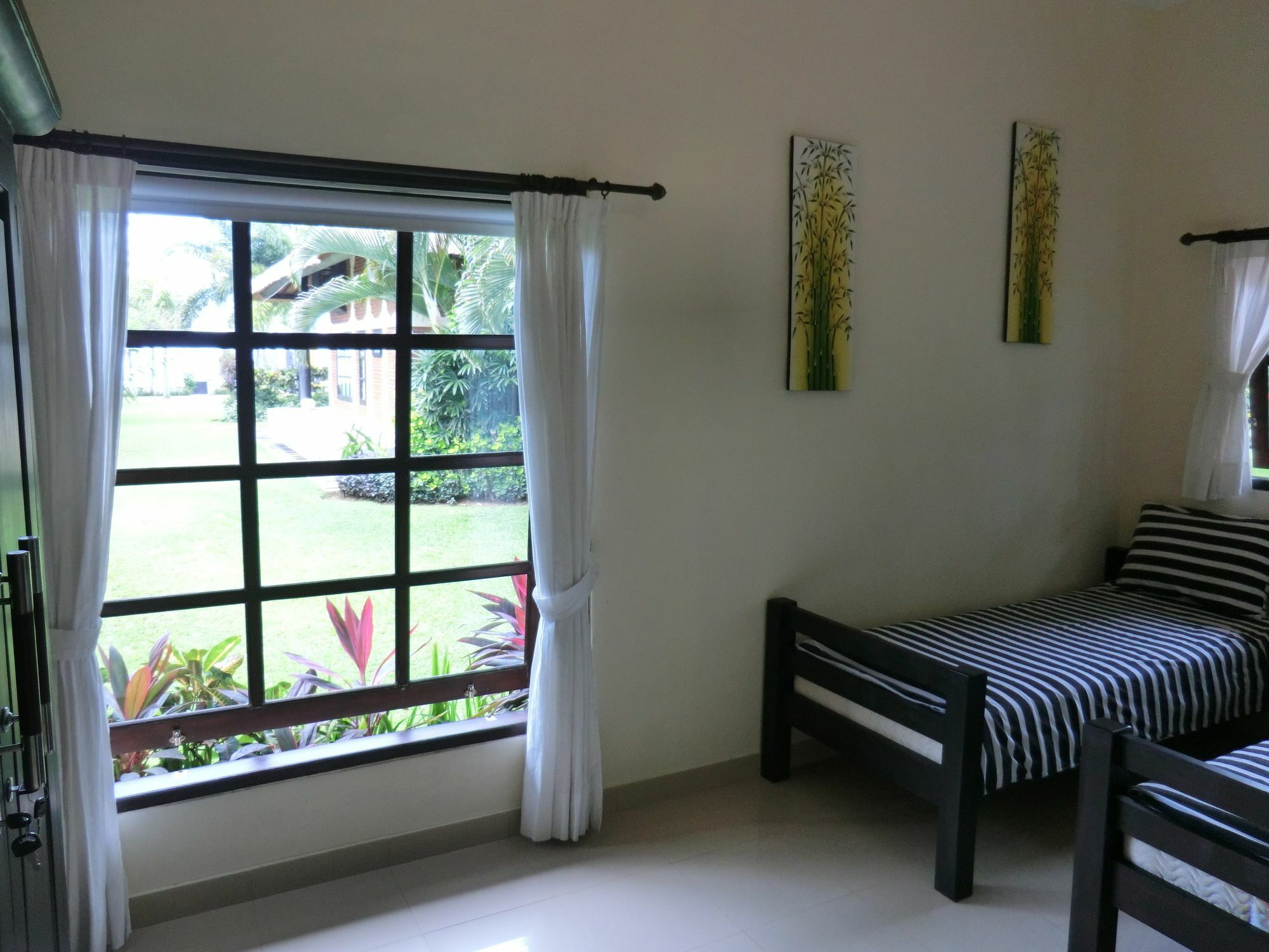 Villa Pelangi Bali Seririt  Eksteriør billede